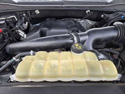 Used 2019 Ford F150 Lariat AWD/4WD image 29