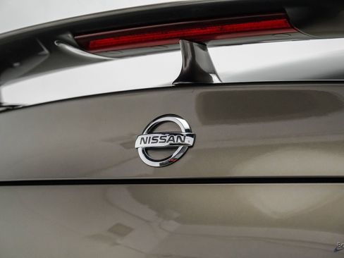 Used 2009 Nissan GT-R Premium AWD/4WD image 21