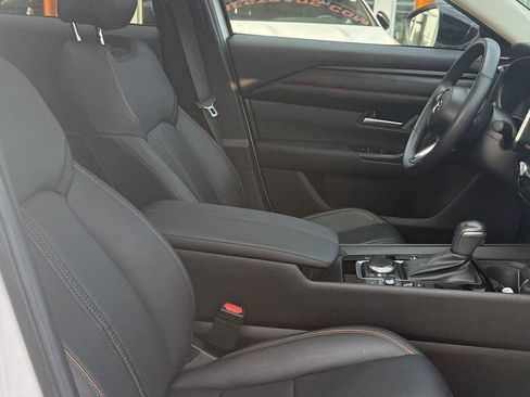 Used 2025 MAZDA CX-50 AWD 2.5 Hybrid w/ Premium Pkg image 22