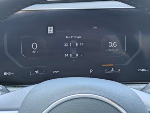 Used 2025 Kia K5 EX FWD image 33