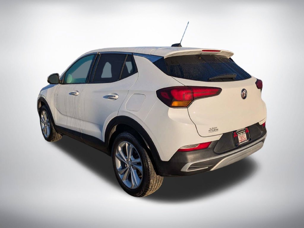 Used 2020 Buick Encore GX Preferred w/ Cold Weather Comfort Package FWD image 5