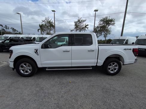 Used 2025 Ford F150 XLT w/ Equipment Group 301A Standard AWD/4WD image 8