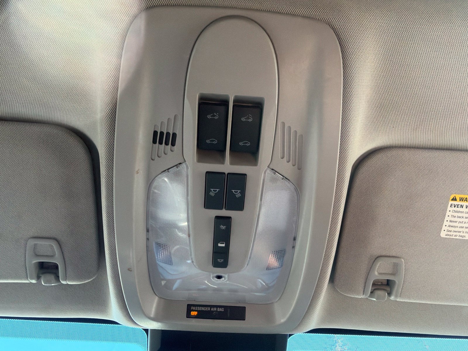 Used 2015 Chevrolet Equinox LT w/ Driver Convenience Package FWD image 18