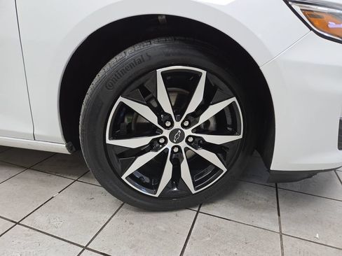 Used 2023 Chevrolet Malibu RS w/ LPO, Floor Liner Package FWD image 8