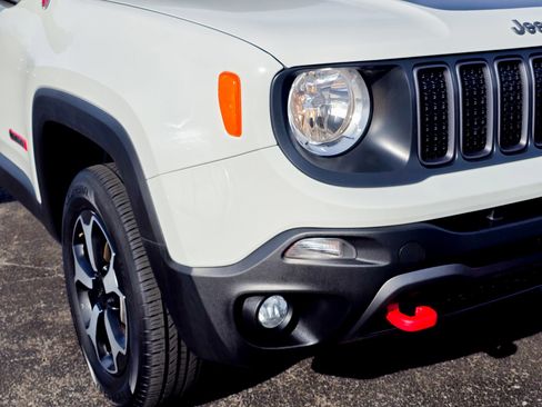 Used 2019 Jeep Renegade Trailhawk image 9