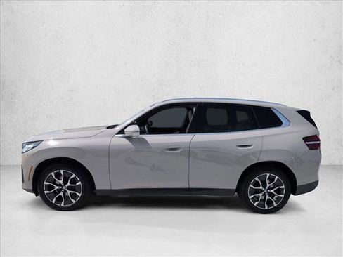 Used 2025 BMW X3 xDrive30i w/ M Sport Package AWD/4WD image 9
