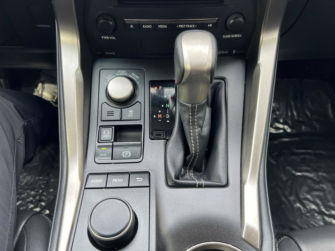 Used 2016 Lexus NX 200t FWD image 21