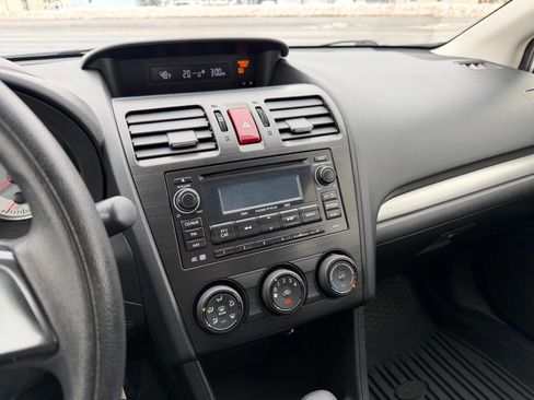 Used 2013 Subaru Impreza 2.0i image 11