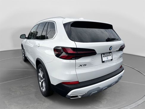New 2026 BMW X5 xDrive40i AWD/4WD image 7