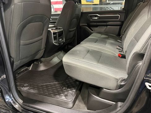 Used 2022 RAM 1500 Big Horn AWD/4WD image 15
