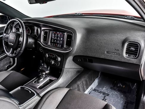 Used 2022 Dodge Charger R/T RWD image 24