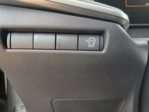 Used 2026 Nissan Kicks SV image 15