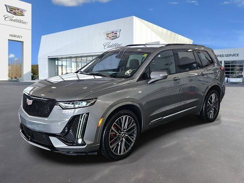 Used 2025 Cadillac XT6 Sport w/ Platinum Package image 1