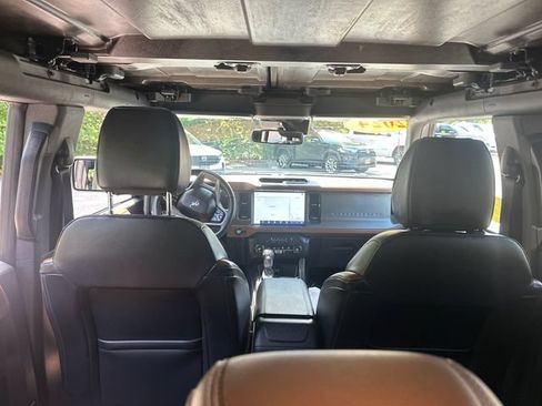 Used 2024 Ford Bronco Outer Banks AWD/4WD image 14