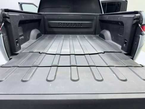 Used 2023 Rivian R1T Adventure AWD/4WD image 24