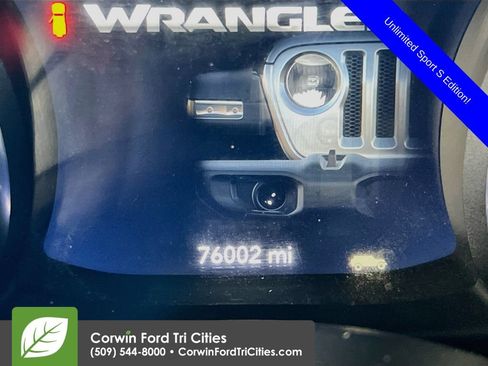 Used 2021 Jeep Wrangler Unlimited Sport AWD/4WD image 2