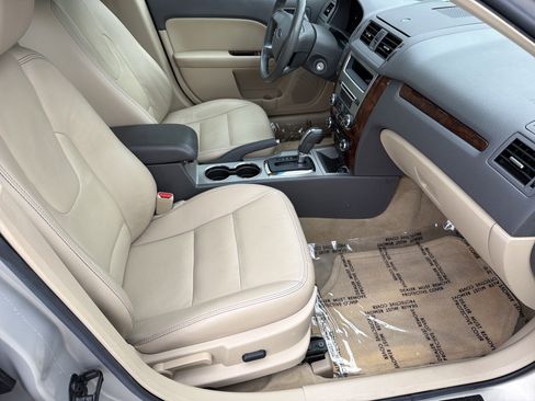 Used 2010 Ford Fusion SEL FWD image 14