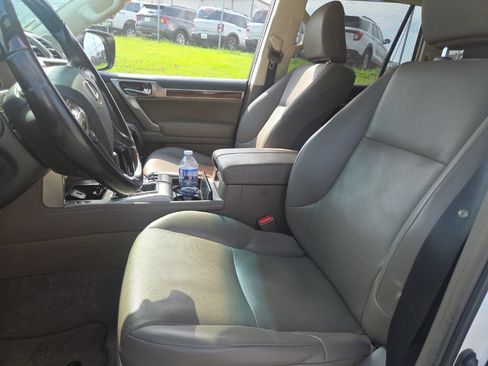 Used 2019 Lexus GX 460 Premium AWD/4WD image 20
