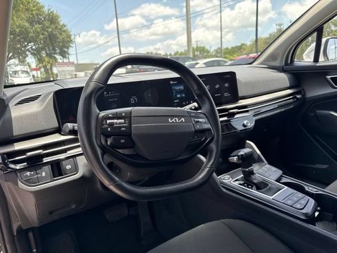 Used 2026 Kia Sportage LX FWD image 23