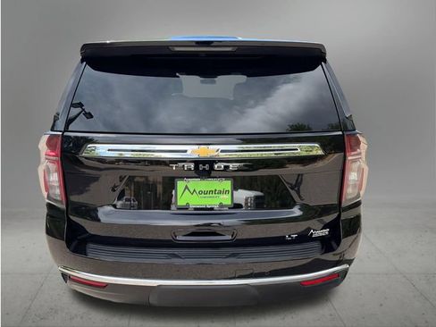 Used 2024 Chevrolet Tahoe LT w/ Luxury Package AWD/4WD image 4