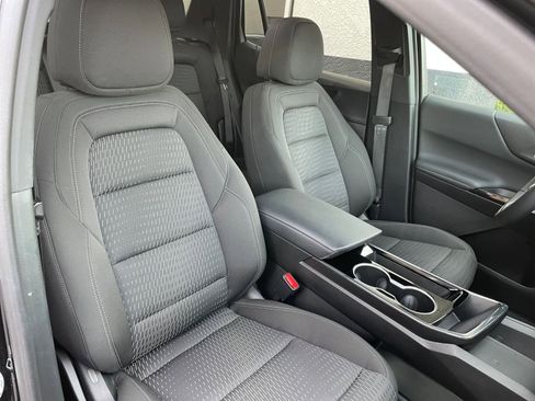 Used 2025 Chevrolet Equinox LT image 35