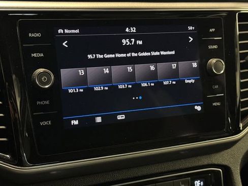 Used 2018 Volkswagen Atlas SEL image 23