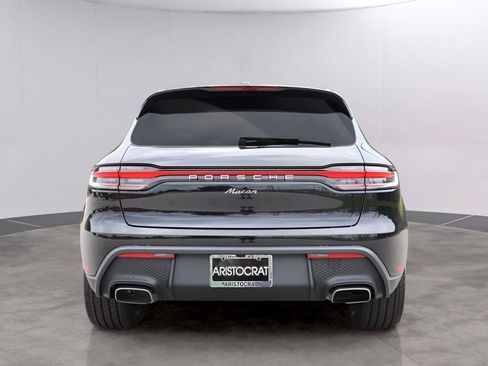 Used 2025 Porsche Macan AWD/4WD image 7