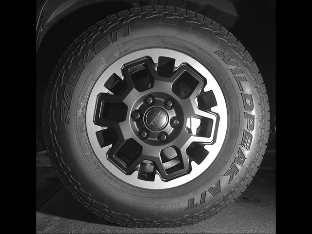 New 2026 Toyota 4Runner TRD Off-Road Premium AWD/4WD image 18