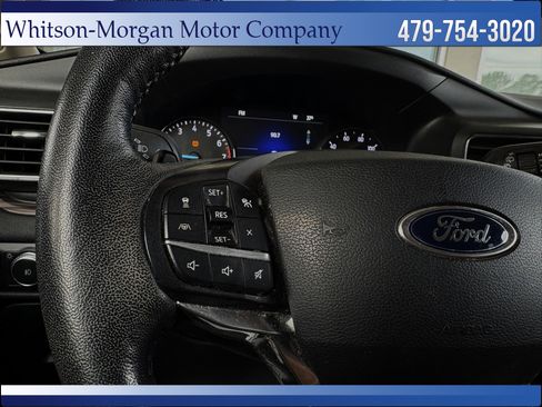 Used 2020 Ford Explorer Limited image 16