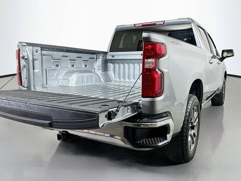 Used 2024 Chevrolet Silverado 1500 LT AWD/4WD image 24