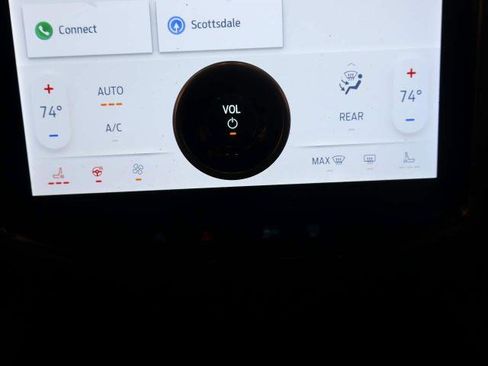 Certified 2022 Ford Expedition Platinum image 31