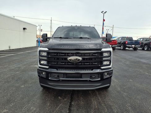 Used 2024 Ford F250 Lariat w/ Lariat Ultimate Package AWD/4WD image 2