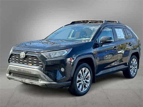 Used 2021 Toyota RAV4 XLE Premium image 1