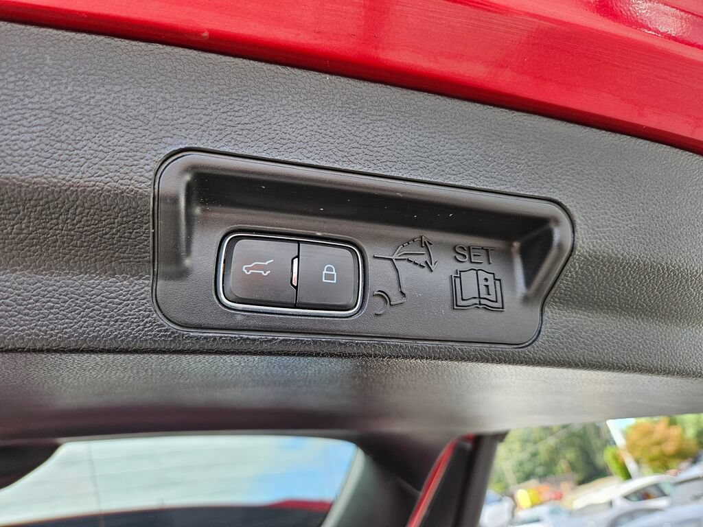 Used 2020 Ford Explorer ST w/ ST Street Pack AWD/4WD image 11