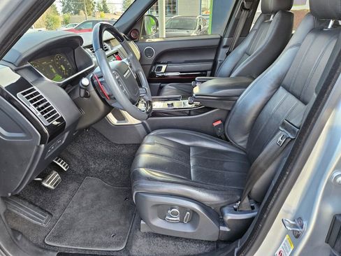 Used 2016 Land Rover Range Rover Supercharged image 12