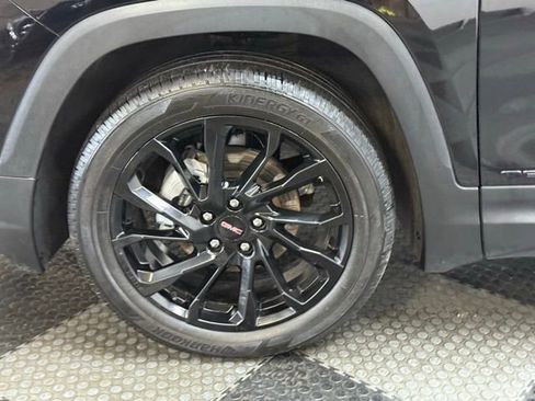 Certified 2023 GMC Terrain SLE w/ Driver Convenience Package image 16