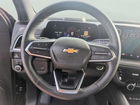 Used 2025 Chevrolet Tahoe LT AWD/4WD image 23