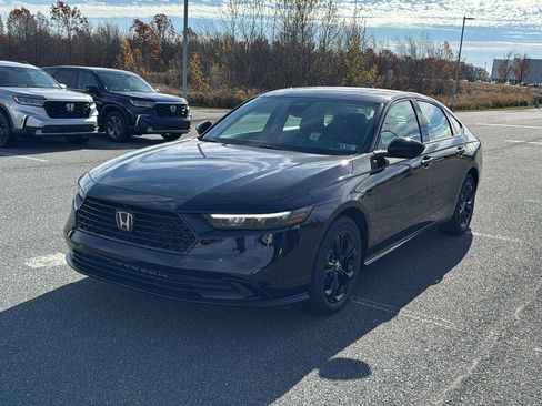 New 2025 Honda Accord SE image 13