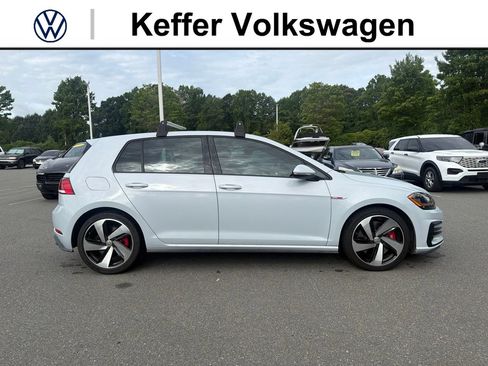 Used 2020 Volkswagen GTI SE FWD image 6