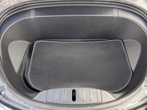 Used 2019 Tesla Model 3 Mid Range image 25