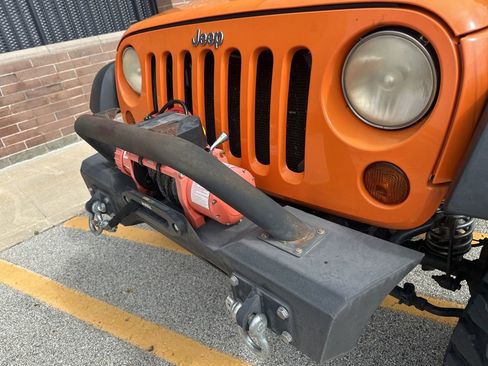Used 2012 Jeep Wrangler Sport AWD/4WD image 10