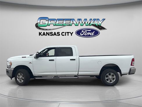 Used 2024 RAM 2500 Big Horn image 4