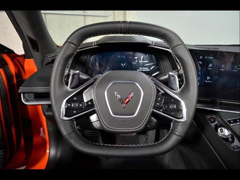 New 2025 Chevrolet Corvette Stingray Premium Conv w/ Z51 Performance Package image 16