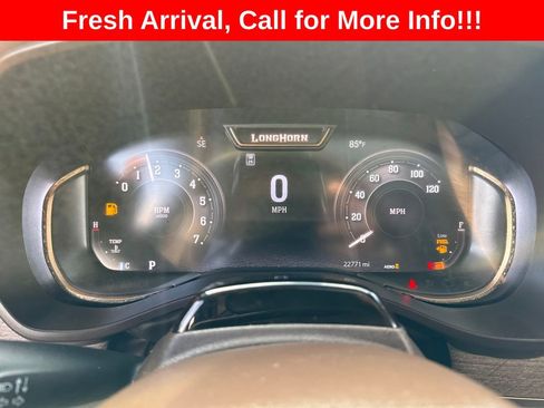 Used 2025 RAM 1500 Limited image 2