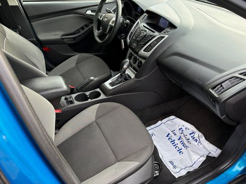 Used 2014 Ford Focus SE FWD image 27