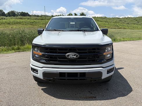 New 2026 Ford F150 XLT w/ Equipment Group 302A MID AWD/4WD image 6