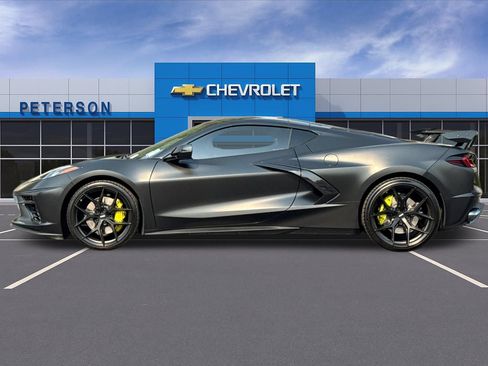 Used 2023 Chevrolet Corvette Stingray Premium Cpe w/ Z51 Performance Package RWD image 7
