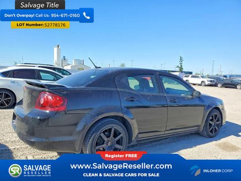 Used 2014 Dodge Avenger SE w/ Blacktop Package FWD image 4