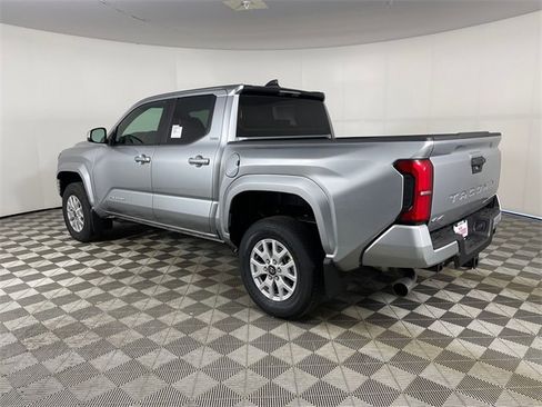 New 2025 Toyota Tacoma SR5 image 5