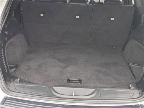 Used 2020 Jeep Grand Cherokee Altitude image 6